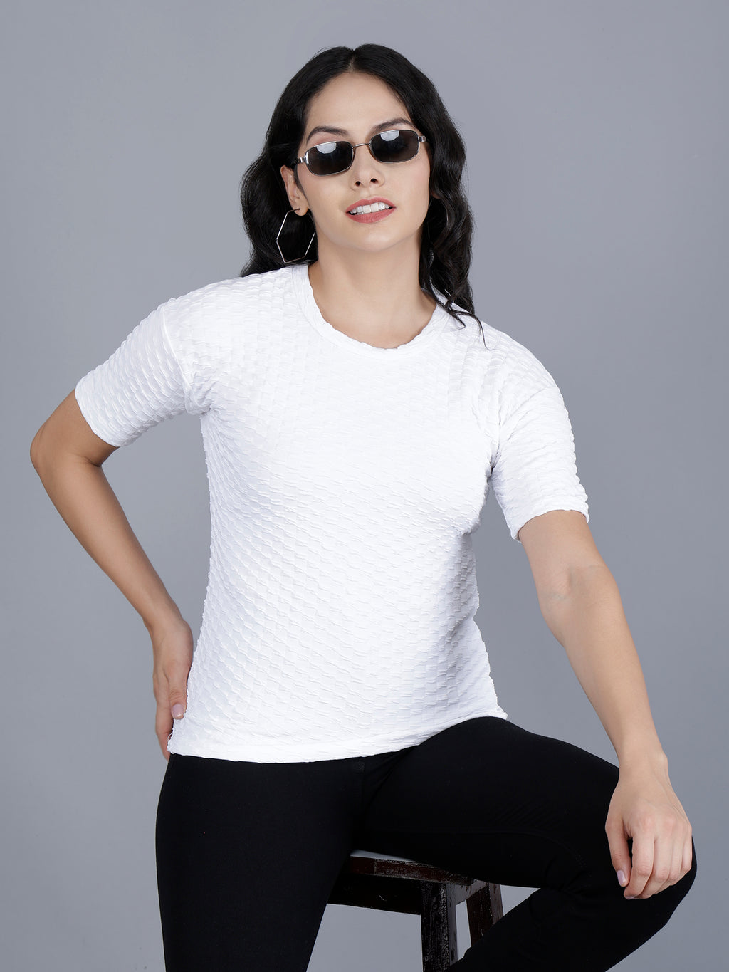 Viigobella Women’s Textured Short Sleeve Top in White Cotton Fabric