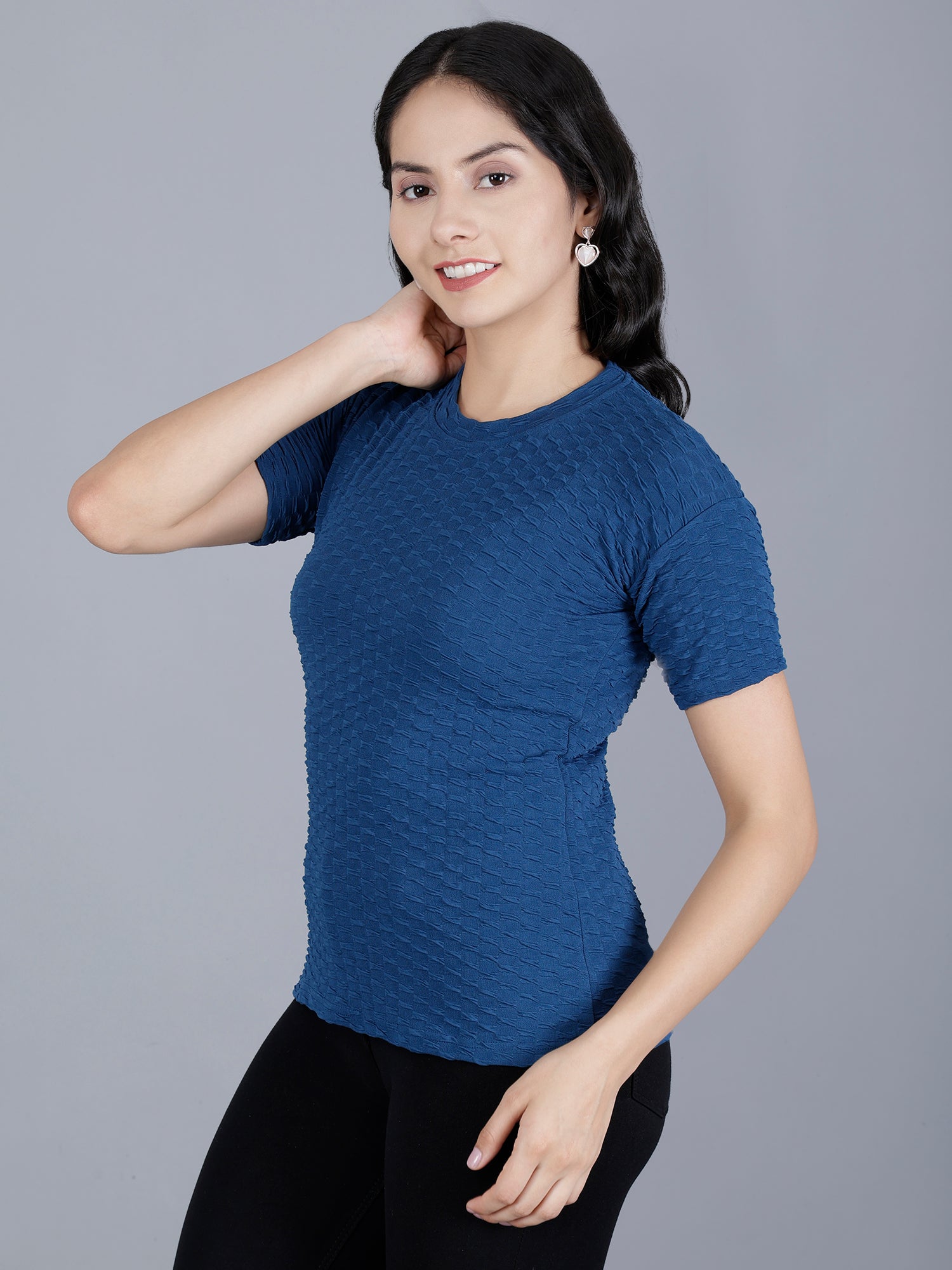Viigobella Women’s Textured Short Sleeve Top in Navy Blue Cotton Fabric