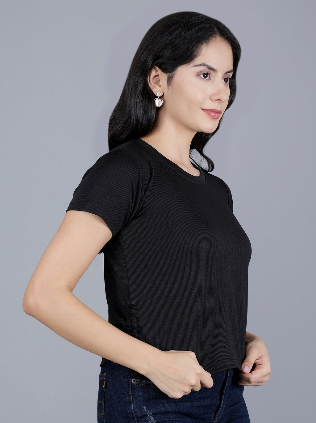 Viigobella Women’s Ribbed Crop Top in Black Rib Fabric