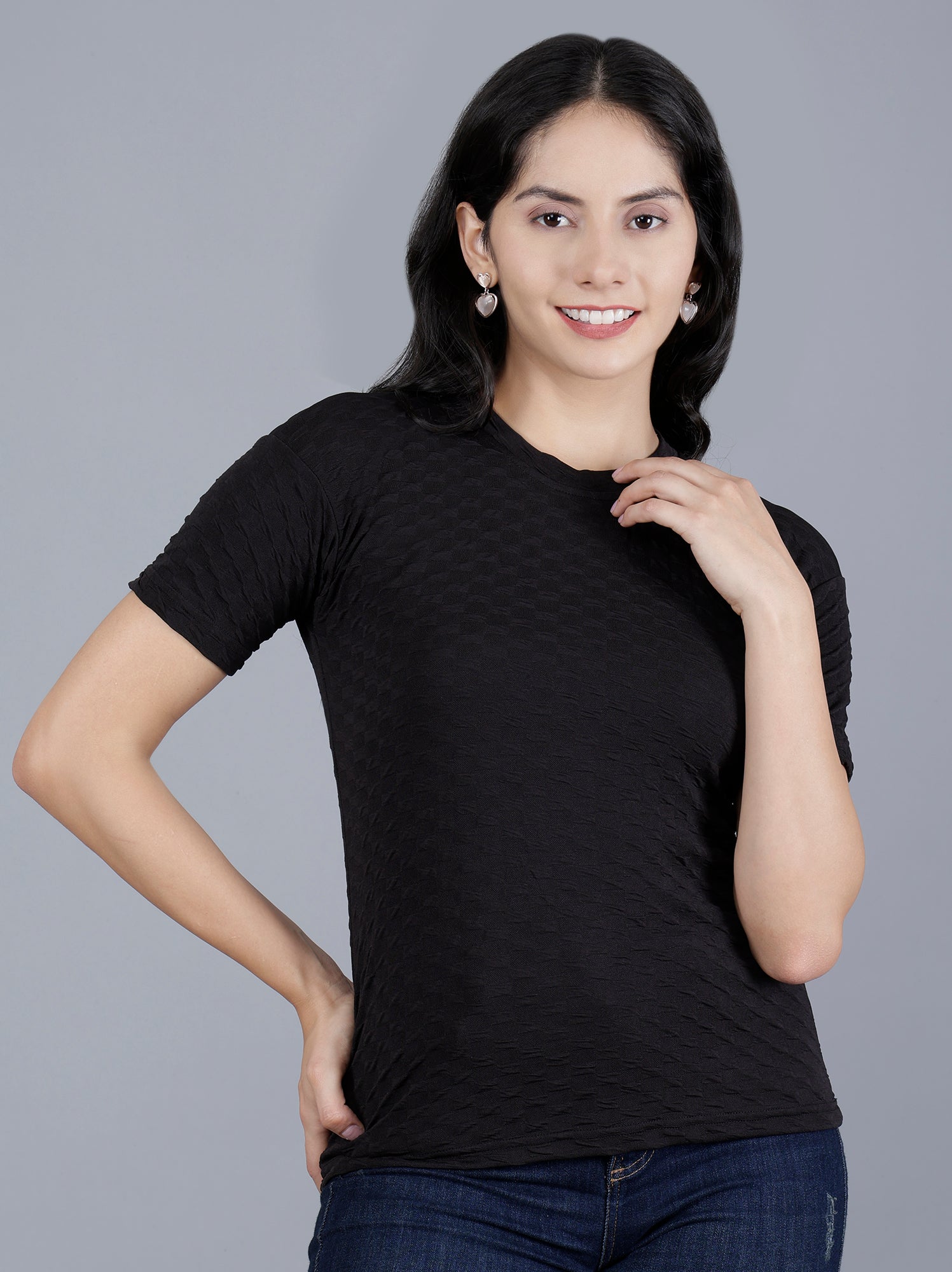 Viigobella Women’s Textured Short Sleeve Top in Black Cotton Fabric