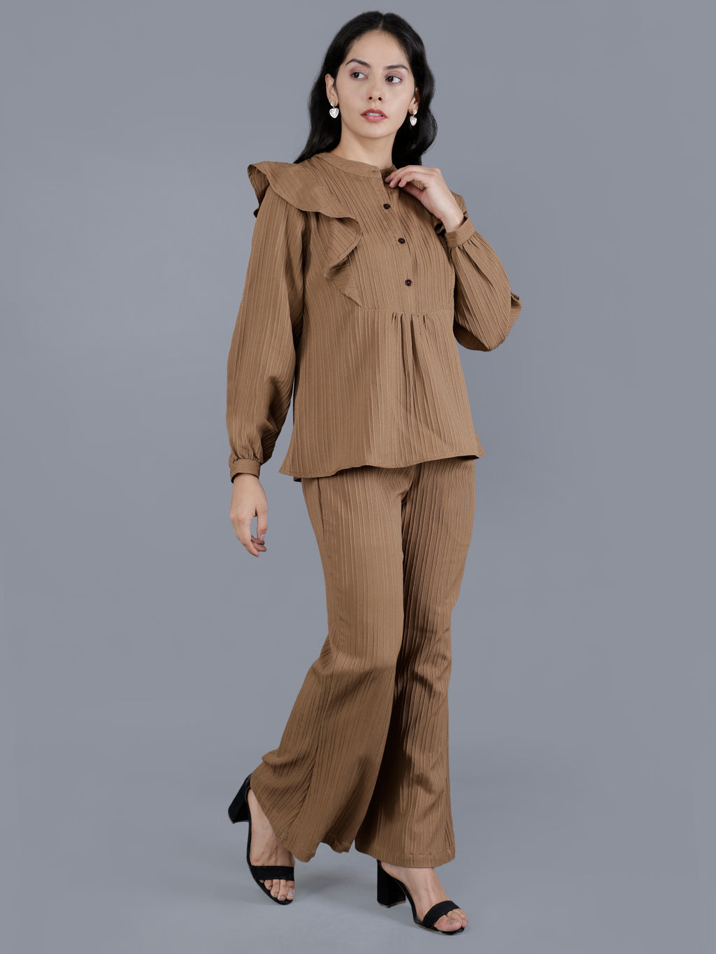 Viigobella Textured Sugarcane Ruffle Detail Top & Pant Co-Ord Set