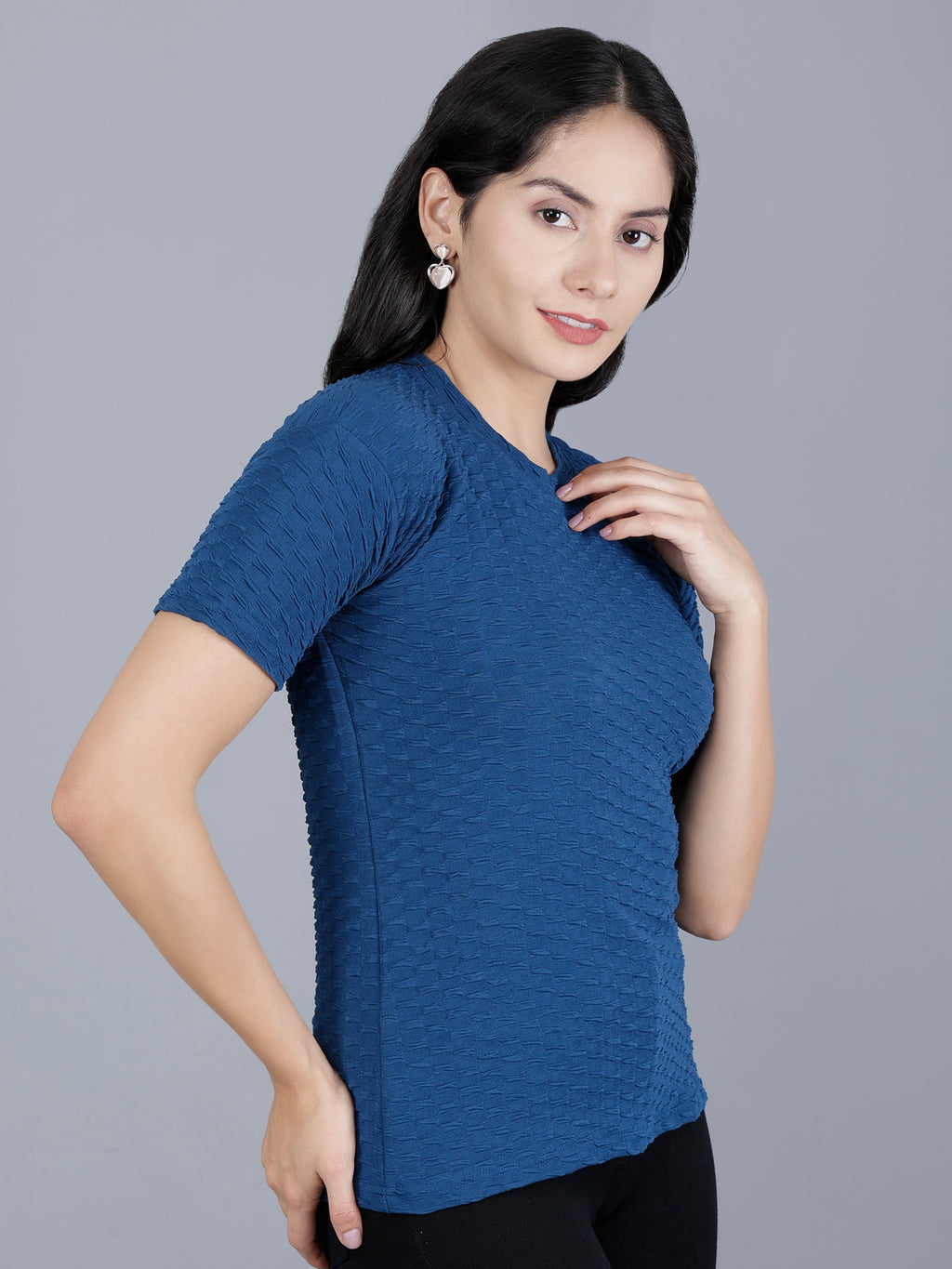 Viigobella Women’s Textured Short Sleeve Top in Navy Blue Cotton Fabric
